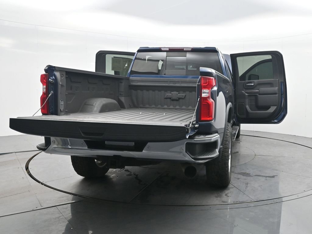 Used 2020 Chevrolet Silverado 2500 LTZ w/ LTZ Plus Package image 43