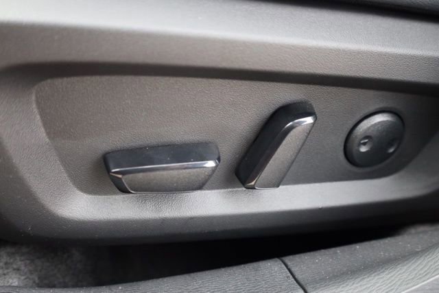 Used 2025 Mitsubishi Outlander SEL image 15