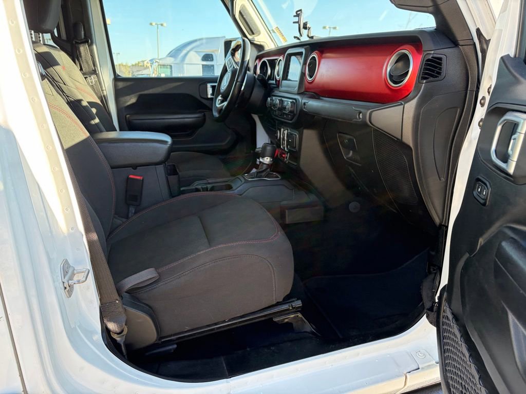 Used 2020 Jeep Gladiator Rubicon AWD/4WD image 19