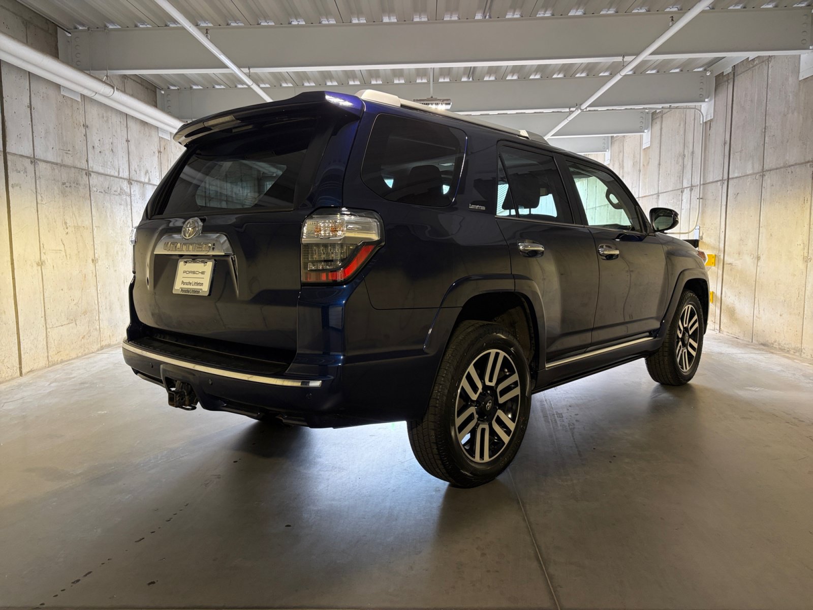 Used 2022 Toyota 4Runner Limited AWD/4WD image 10