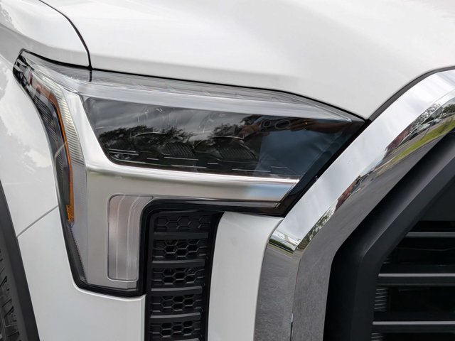 New 2026 Toyota Tundra SR5 AWD/4WD image 9
