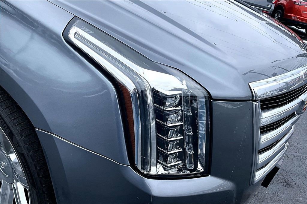 Used 2019 Cadillac Escalade Luxury image 29