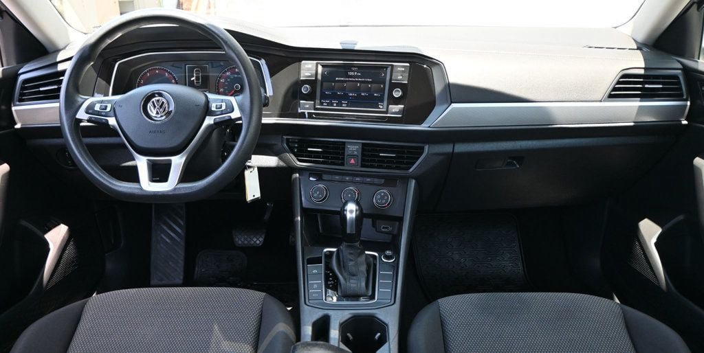 Used 2019 Volkswagen Jetta S w/ Driver Assistance Package FWD image 11
