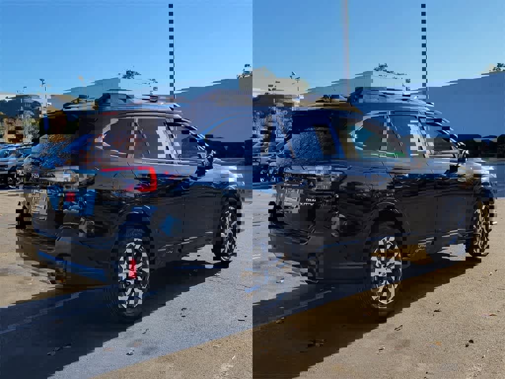 Used 2022 Subaru Outback Limited image 6