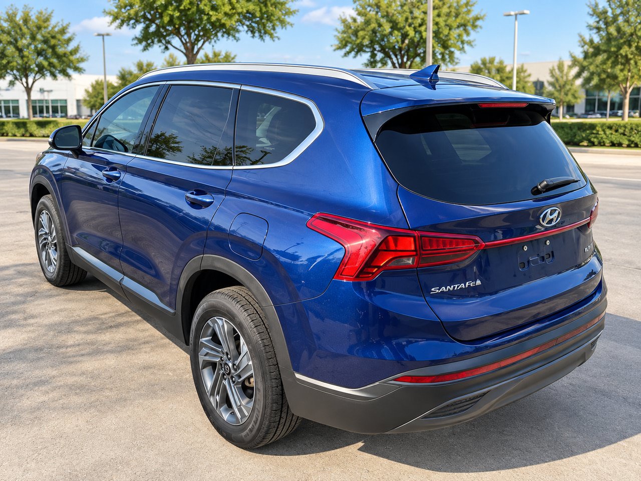 Used 2023 Hyundai Santa Fe SEL AWD/4WD image 4