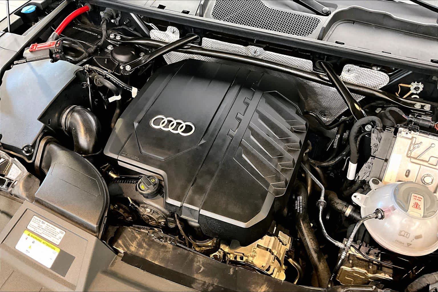 Certified 2024 Audi Q5 2.0T Premium Plus w/ Premium Plus Package AWD/4WD image 31