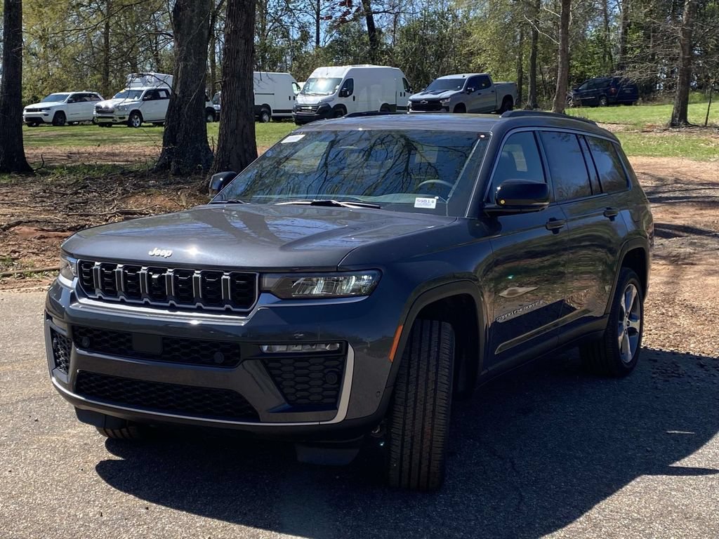 New 2026 Jeep Grand Cherokee L Limited w/ Luxury Tech Group II RWD image 28
