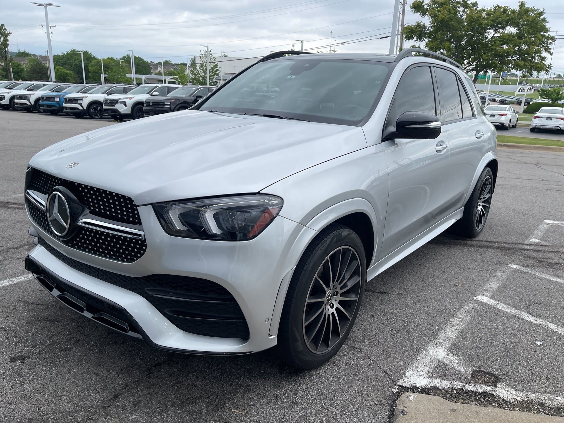 Used 2021 Mercedes-Benz GLE 350 4MATIC image 1