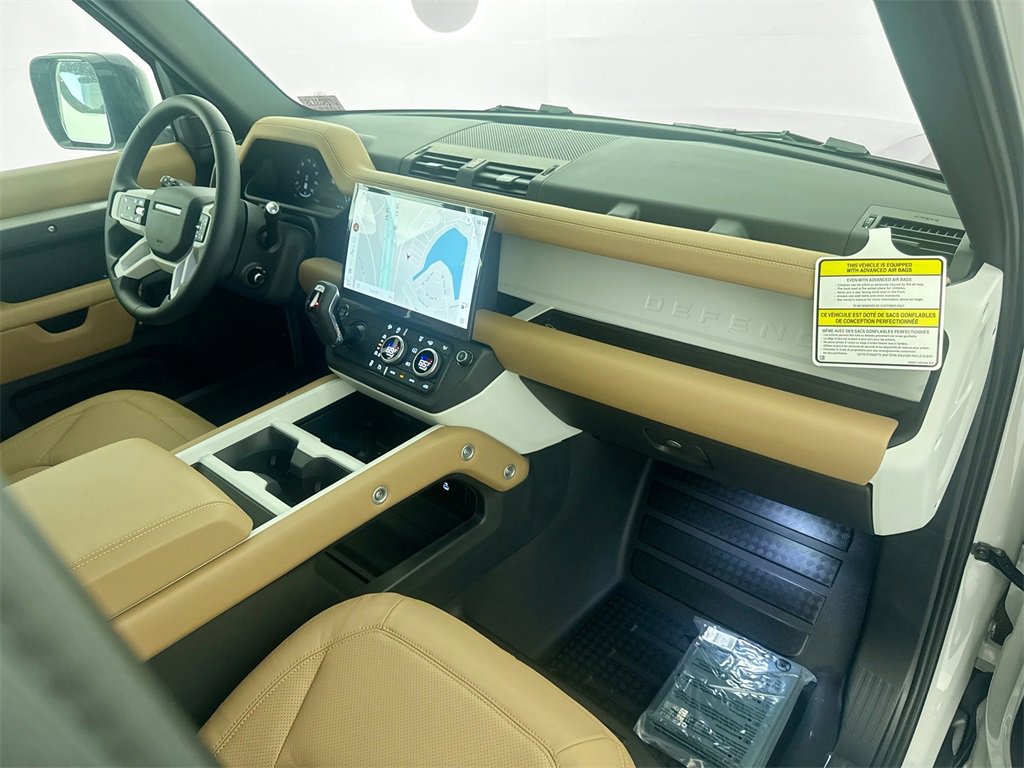 New 2026 Land Rover Defender 110 X-Dynamic SE image 29