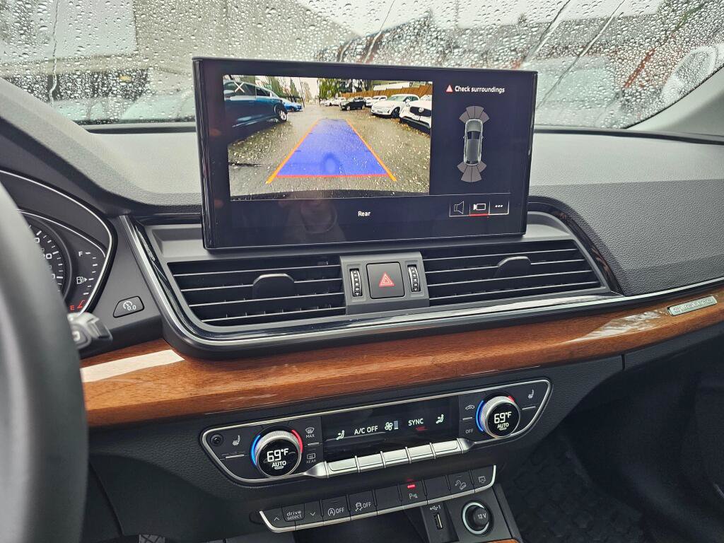 Used 2021 Audi Q5 2.0T Premium AWD/4WD image 27