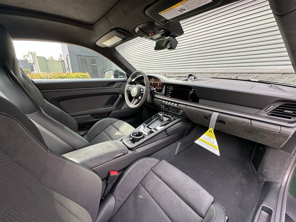 Certified 2026 Porsche 911 Carrera GTS image 37