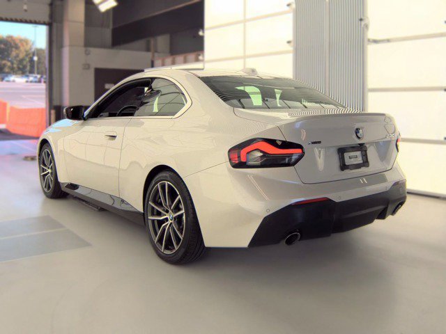 Used 2023 BMW 230i xDrive Coupe w/ Convenience Package AWD/4WD image 9