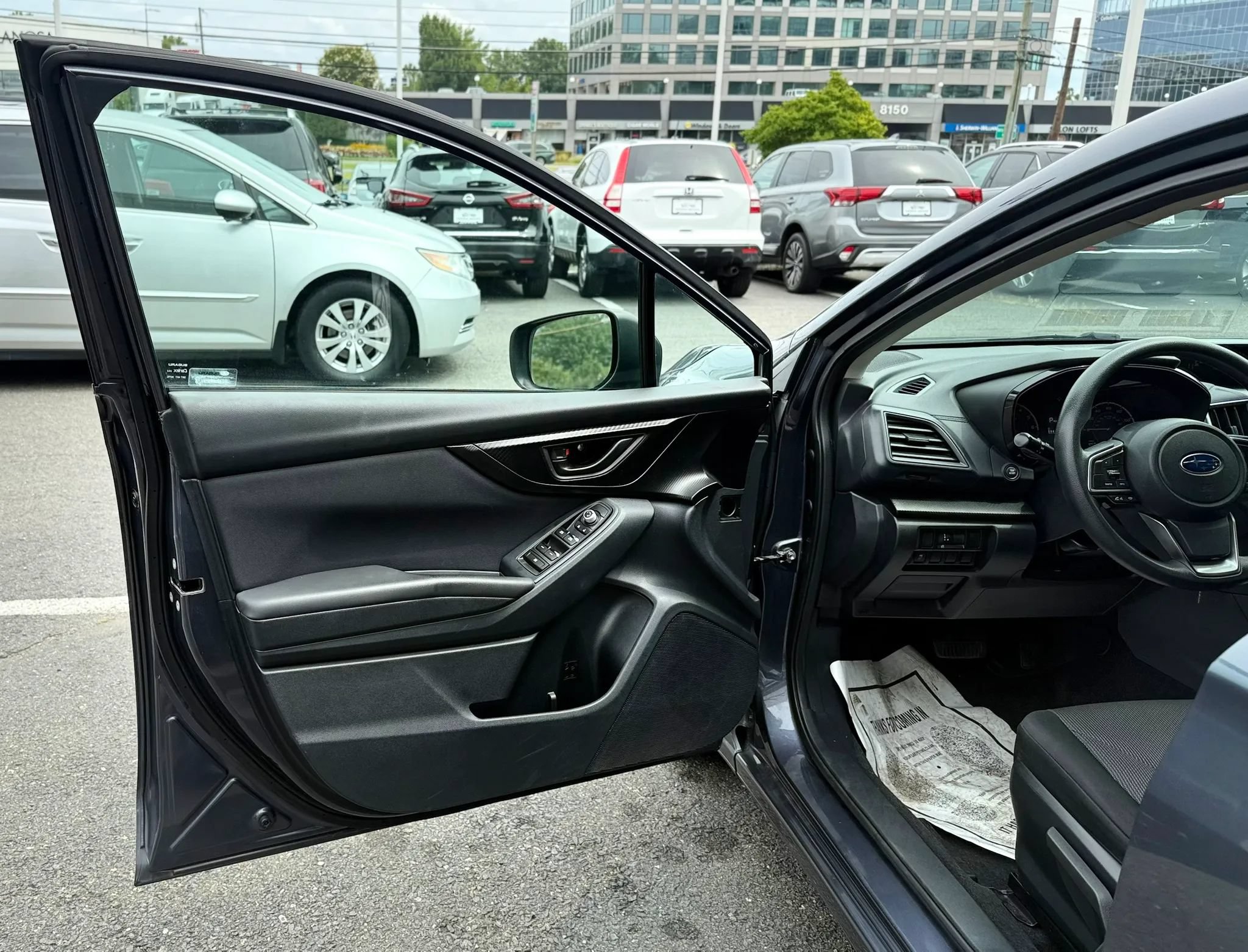Used 2017 Subaru Impreza 2.0i AWD/4WD image 9