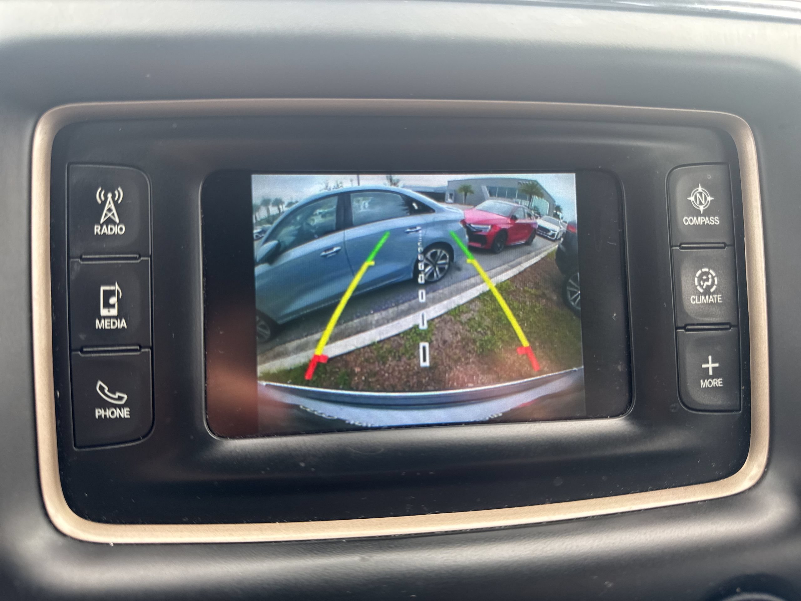 Used 2016 Jeep Grand Cherokee Limited AWD/4WD image 13