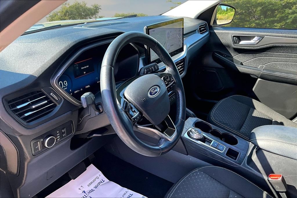 Used 2023 Ford Escape Active w/ Tech Pack #2 AWD/4WD image 13