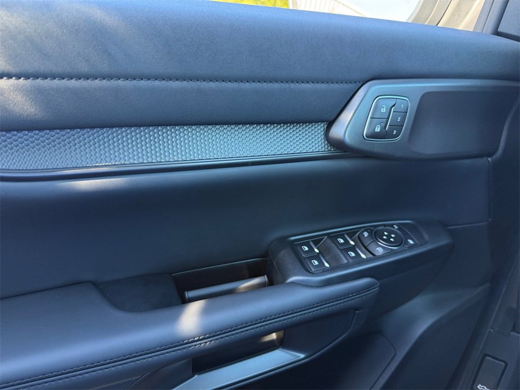 New 2025 Ford Ranger Raptor image 24