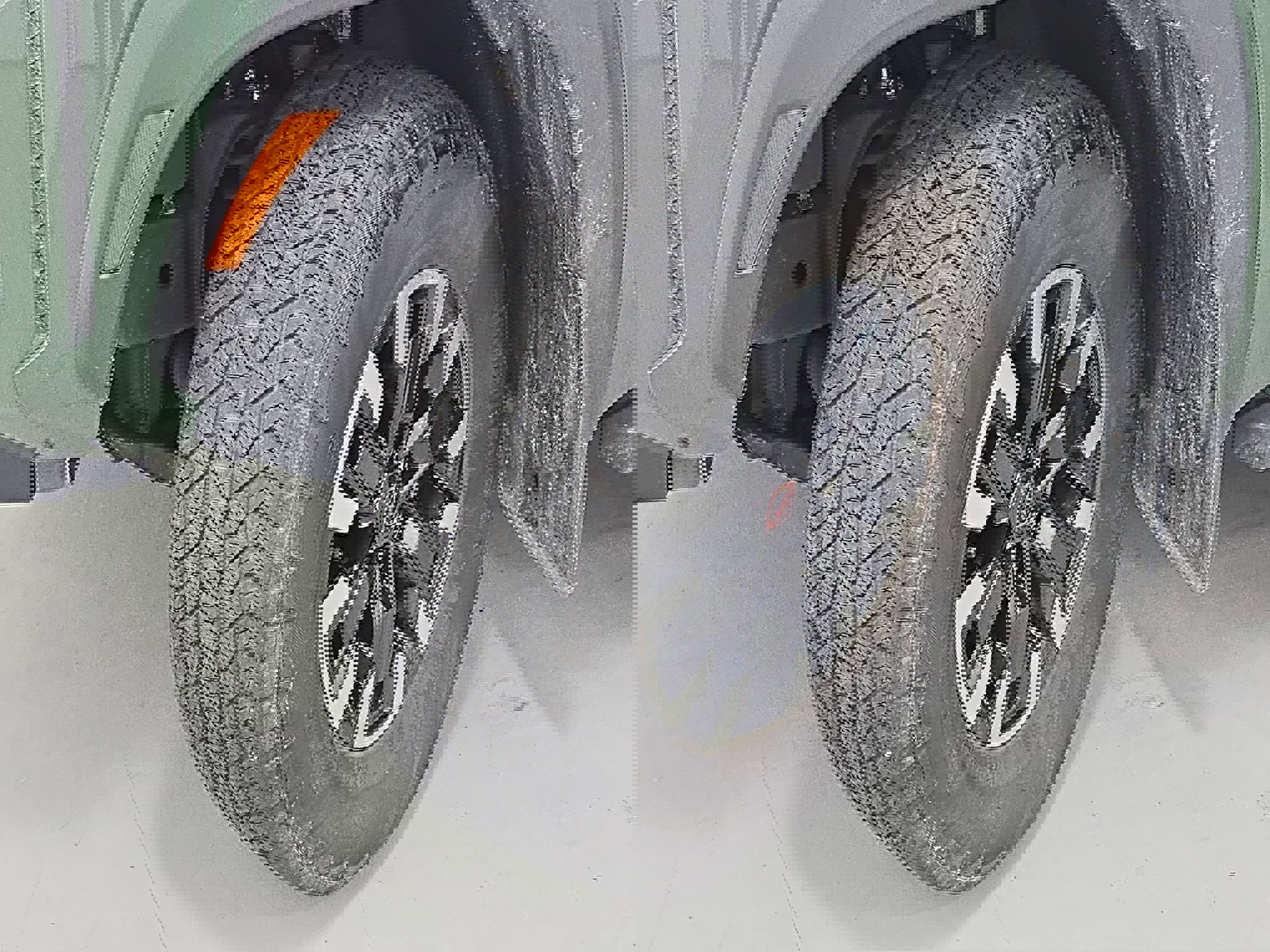 Certified 2024 Nissan Frontier PRO-4X w/ Off-Road Protection Package image 31