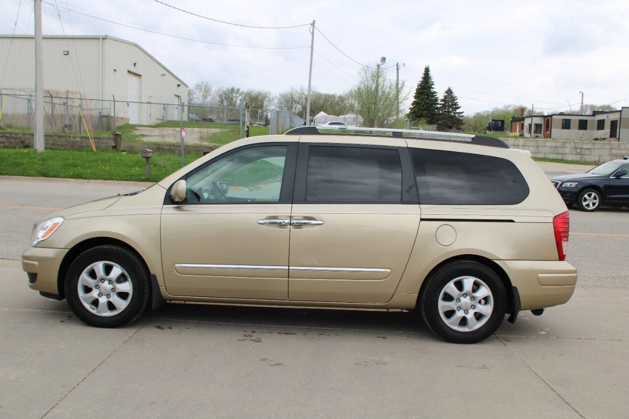 Used 2007 Hyundai Entourage GLS FWD image 5