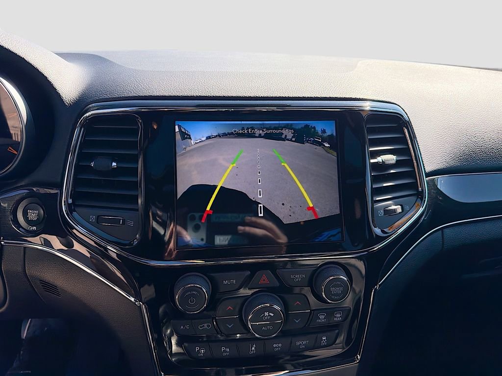 Used 2021 Jeep Grand Cherokee Trailhawk w/ Trailhawk Luxury Group image 32