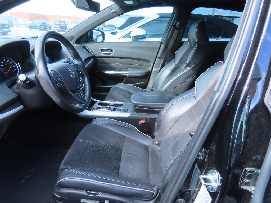 Used 2019 Acura TLX w/ Technology & A-SPEC Package FWD image 10