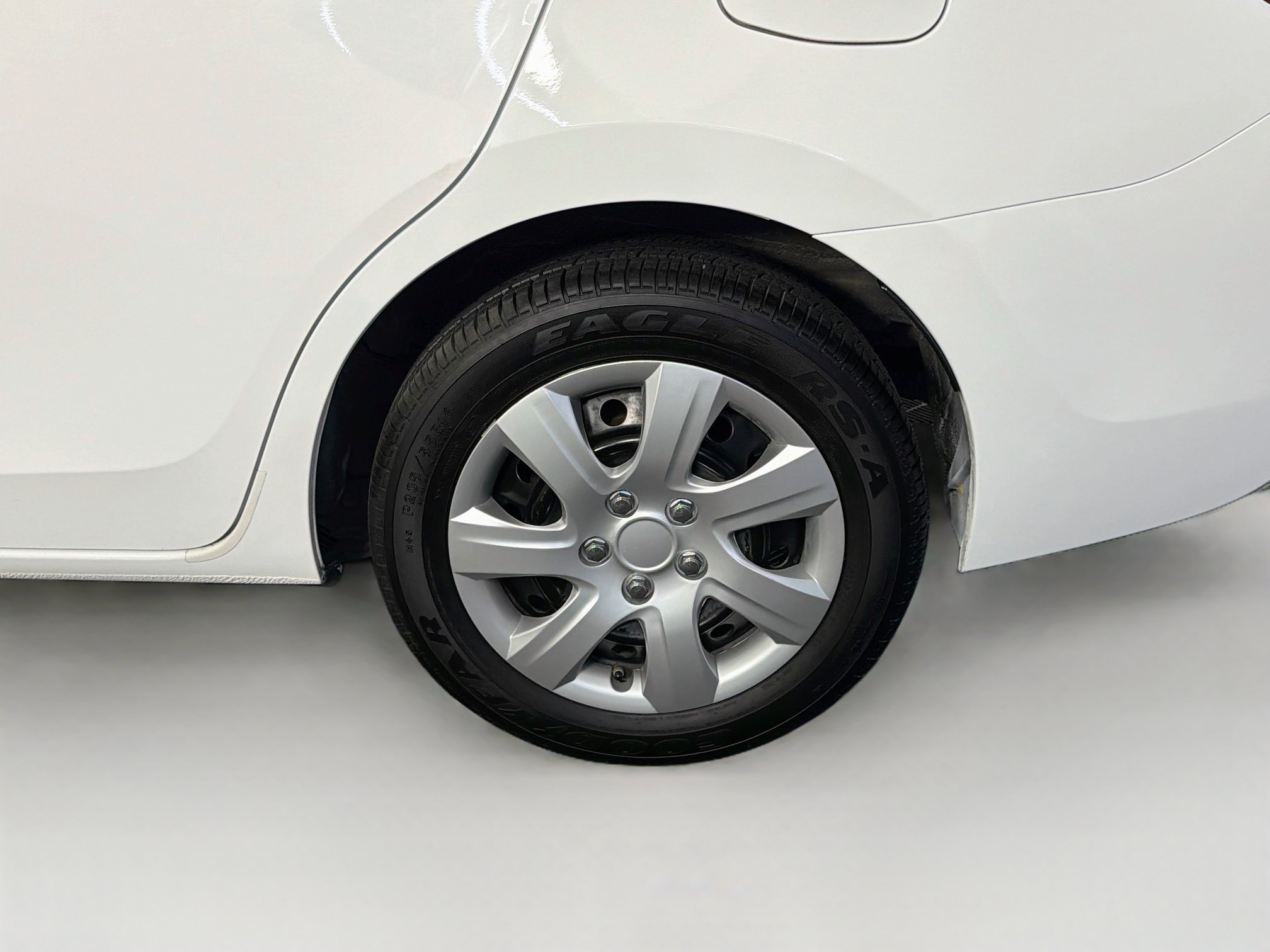 Used 2018 Toyota Corolla LE FWD image 11