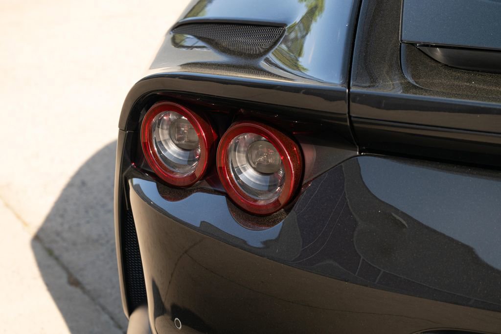 Used 2020 Ferrari 812 Superfast image 22