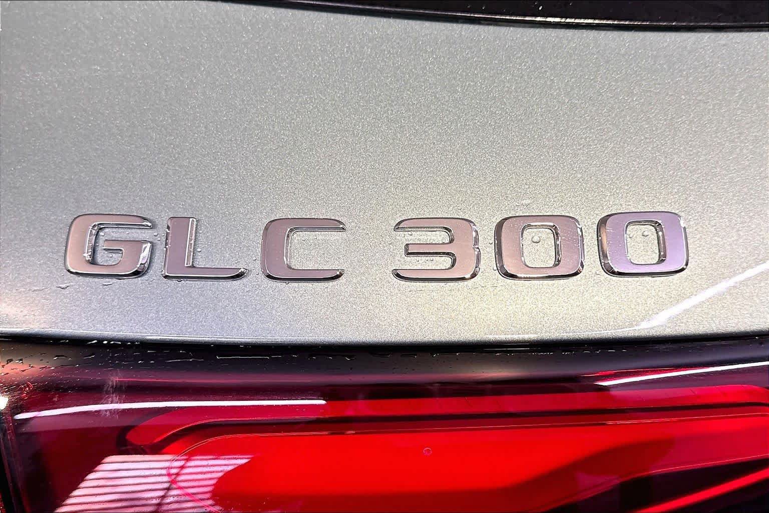 New 2027 Mercedes-Benz GLC 300 4MATIC image 6