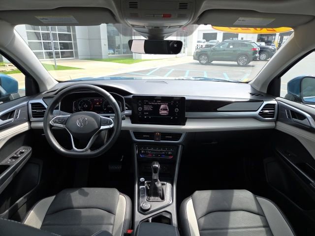 Used 2025 Volkswagen Taos SEL w/ Black Wheel Plus Package AWD/4WD image 23