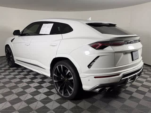 Used 2020 Lamborghini Urus AWD/4WD image 4
