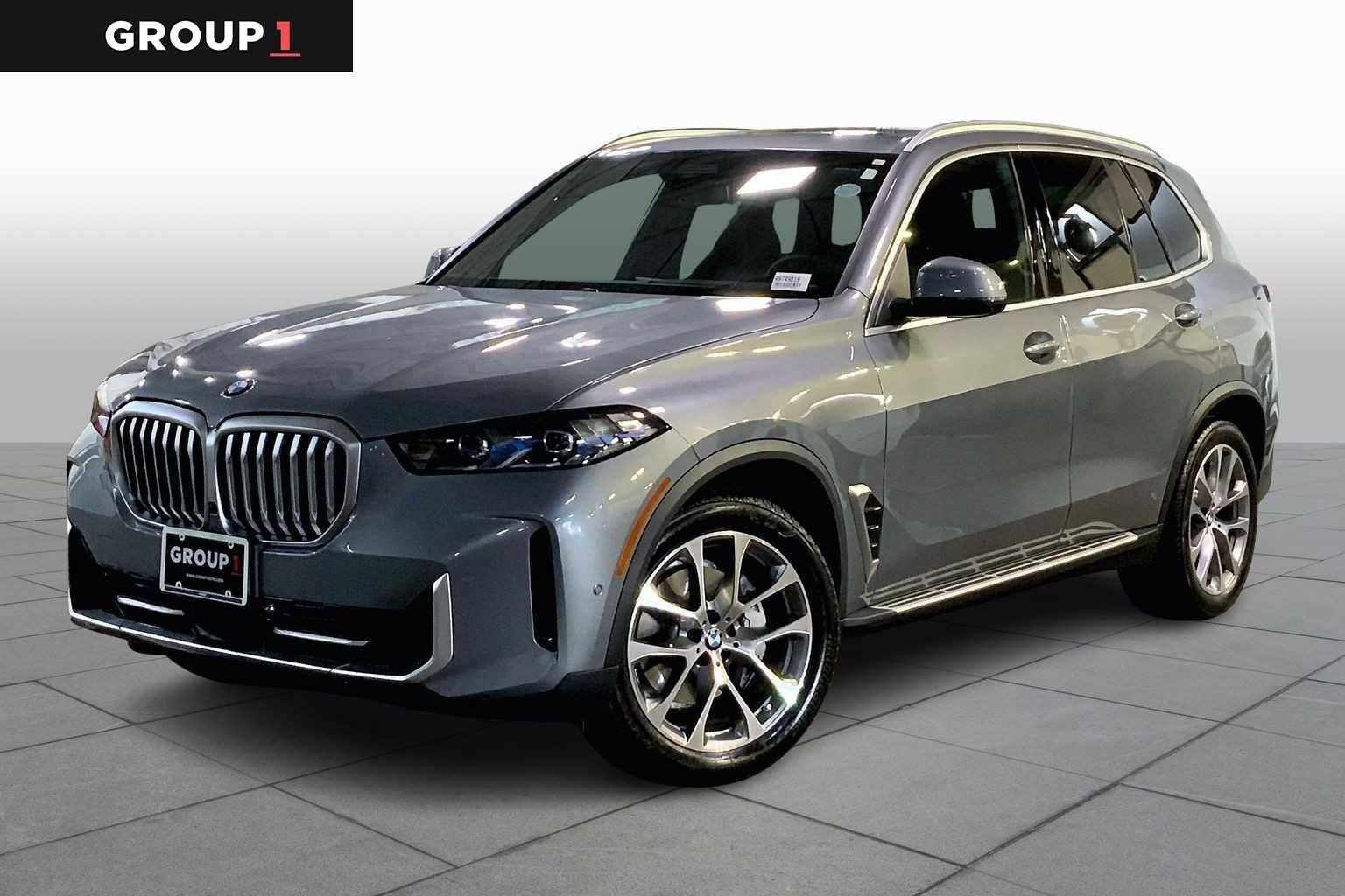 Used 2024 BMW X5 xDrive40i w/ Premium Package image 1