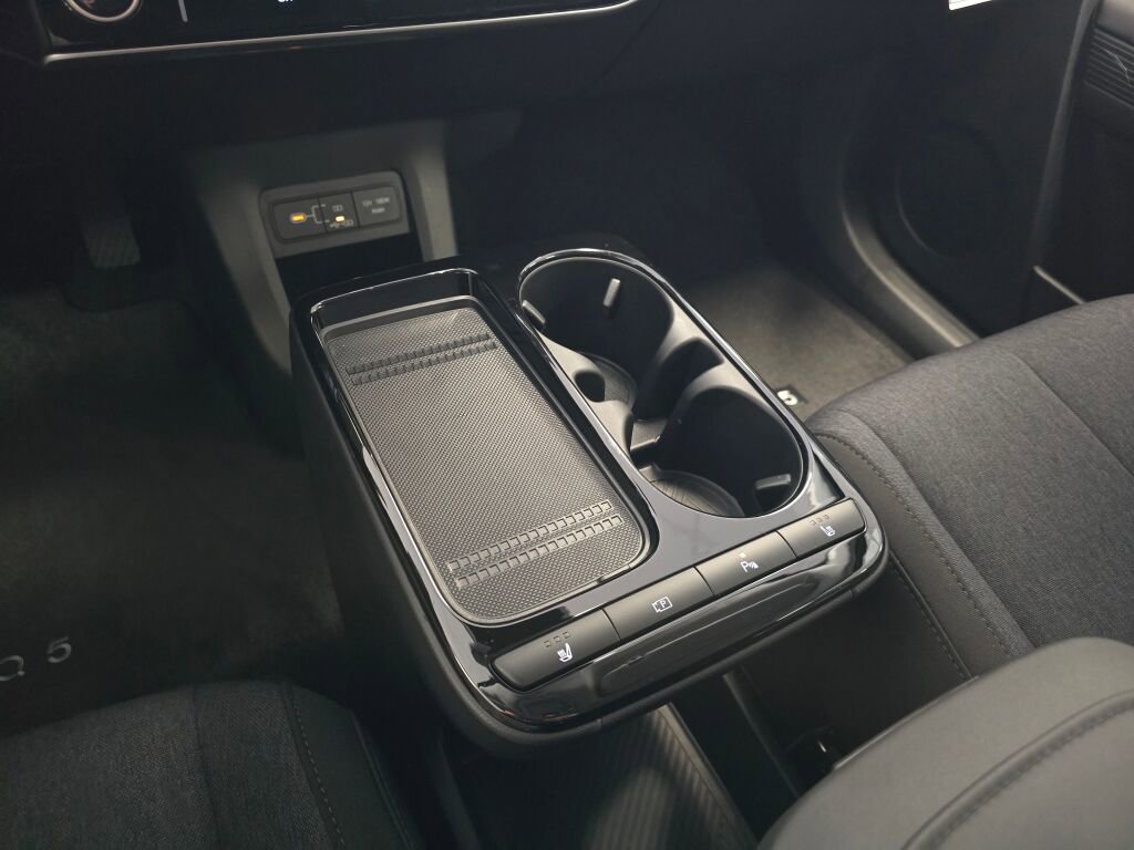 New 2026 Hyundai Ioniq 5 SE image 29