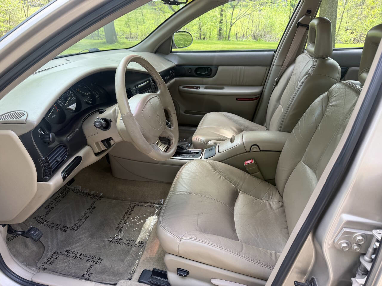 Used 2000 Buick Regal LS w/ Luxury Pkg FWD image 9