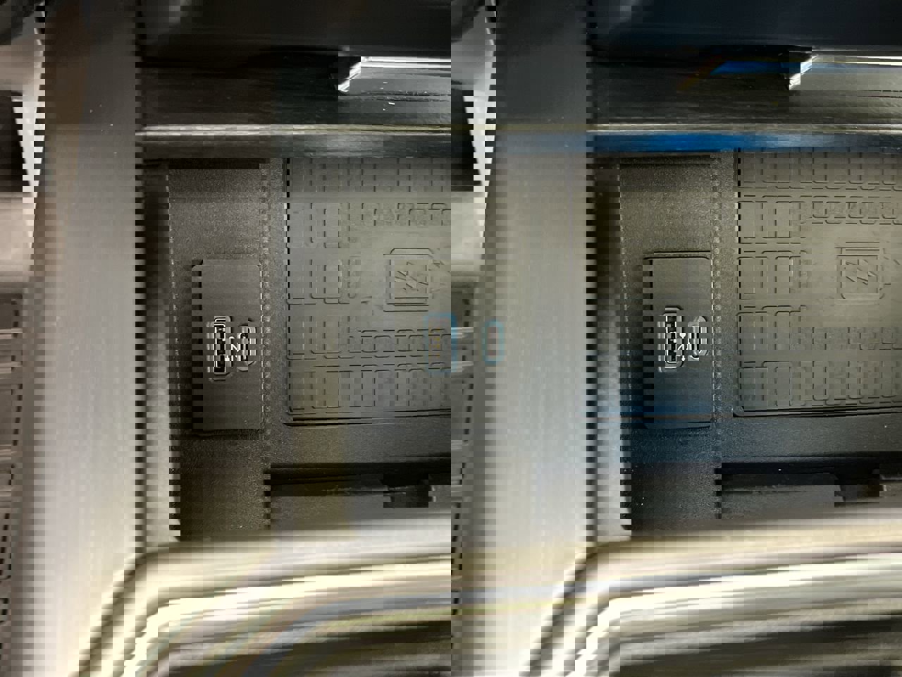 Used 2022 Ford F350 Limited image 27