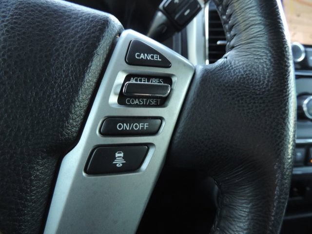Used 2021 Nissan Titan SV w/ SV Convenience Package image 33