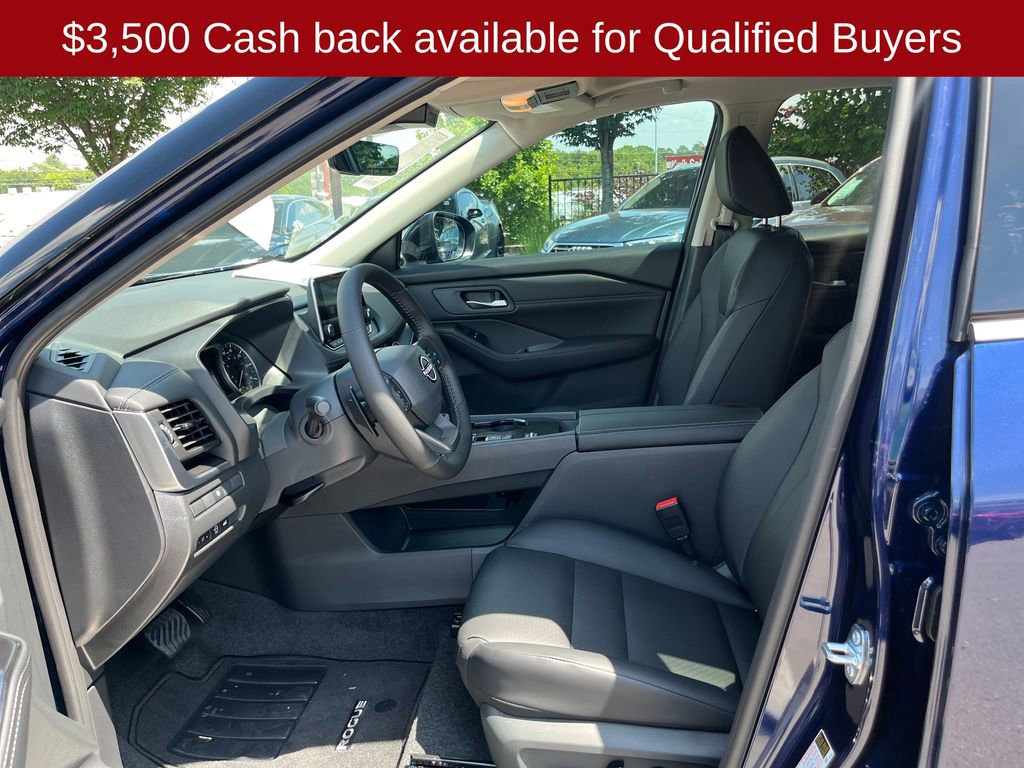 New 2026 Nissan Rogue Dark Armor FWD image 10