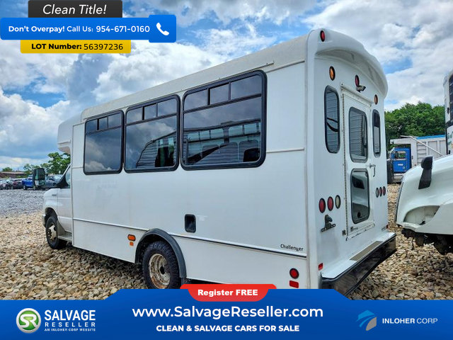 Used 2017 Ford E-450 and Econoline 450 Super Duty w/ Shuttle Bus Prep Package RWD image 4