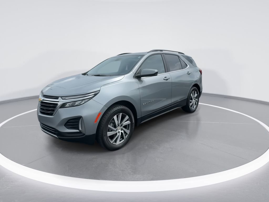 Used 2024 Chevrolet Equinox LT AWD/4WD image 4