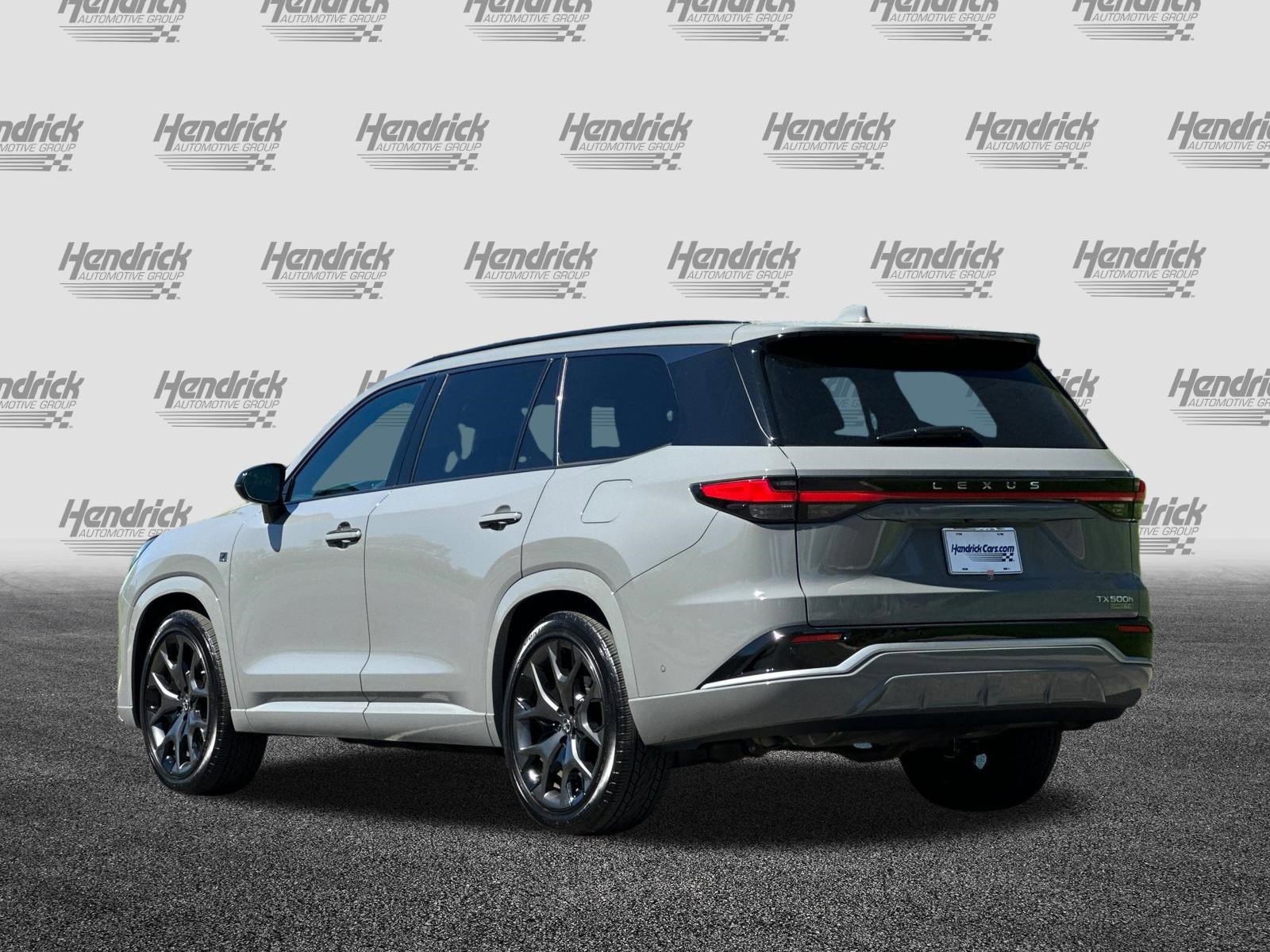Used 2025 Lexus TX 500h AWD w/ Technology Package image 7
