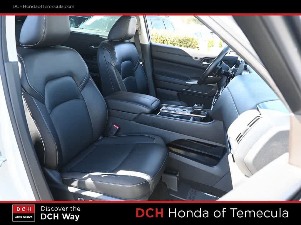 Used 2024 Nissan Pathfinder SL w/ SL Premium Package image 23