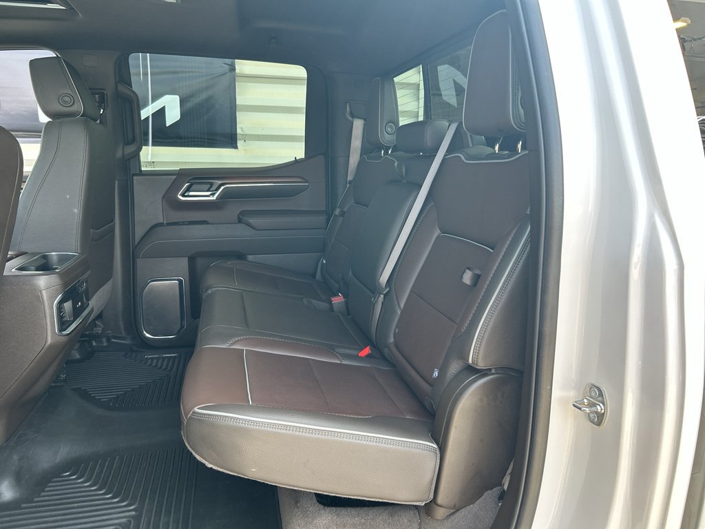 Used 2024 GMC Sierra 1500 Denali AWD/4WD image 11