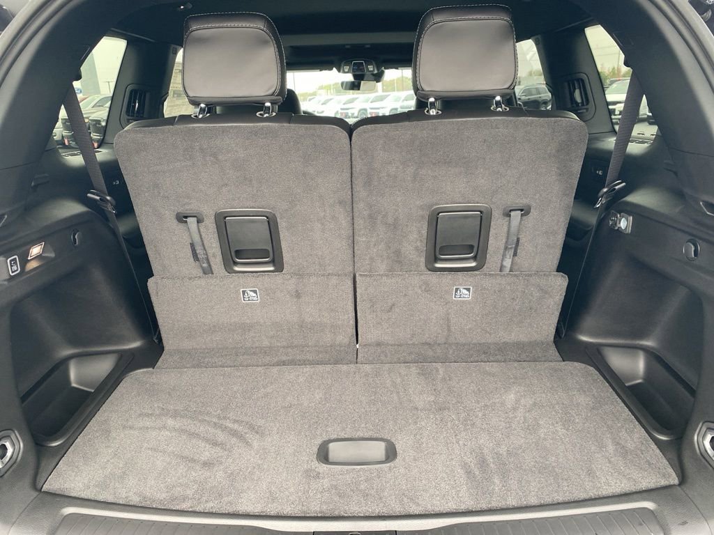 New 2025 Jeep Grand Cherokee L Altitude image 42