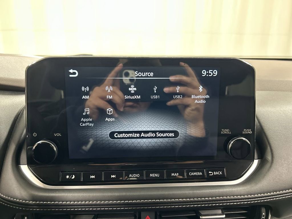 Used 2023 Nissan Rogue Platinum w/ Platinum Premium Package image 14