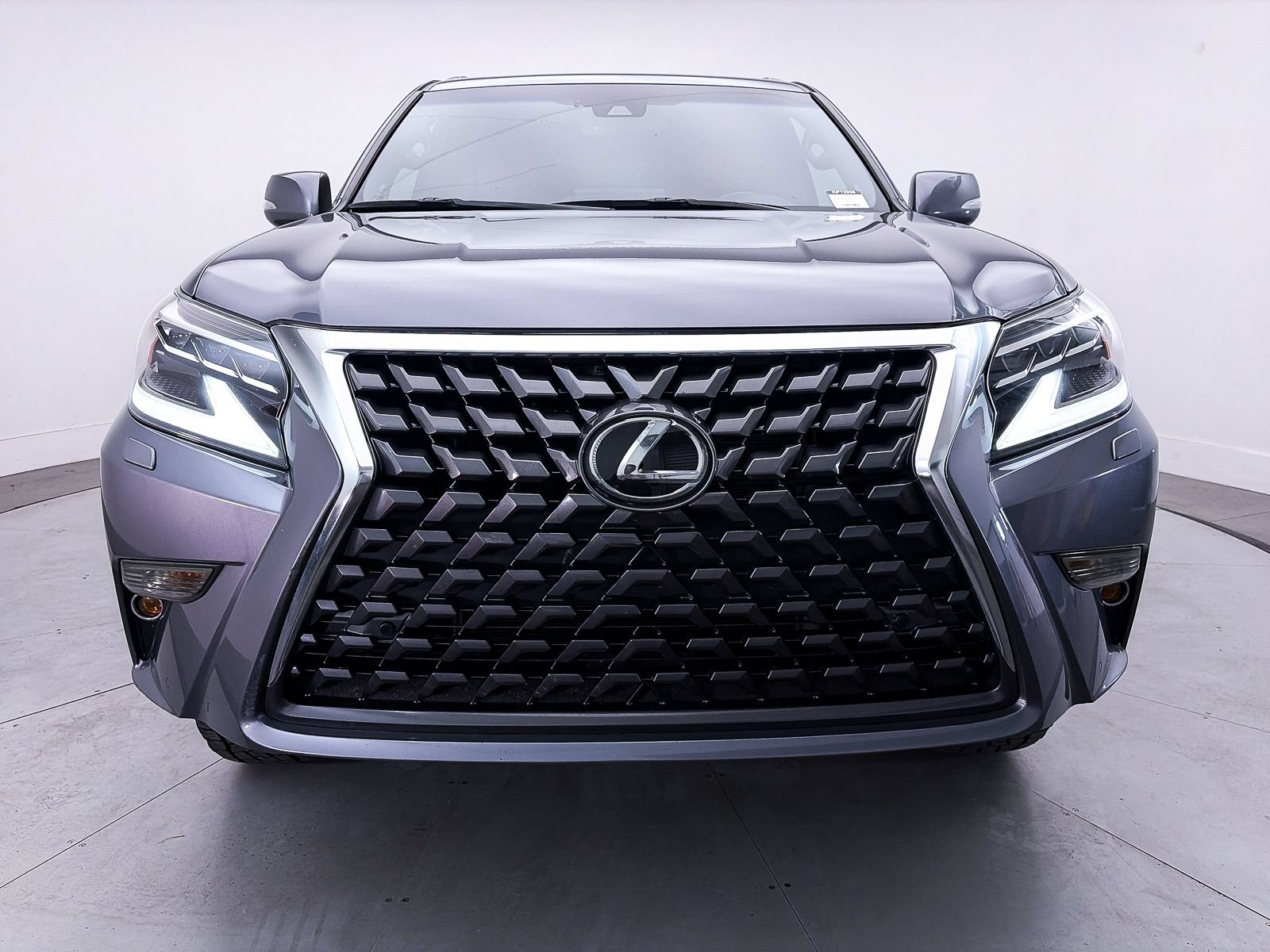 Used 2022 Lexus GX 460 Premium w/ Premium Package AWD/4WD image 2