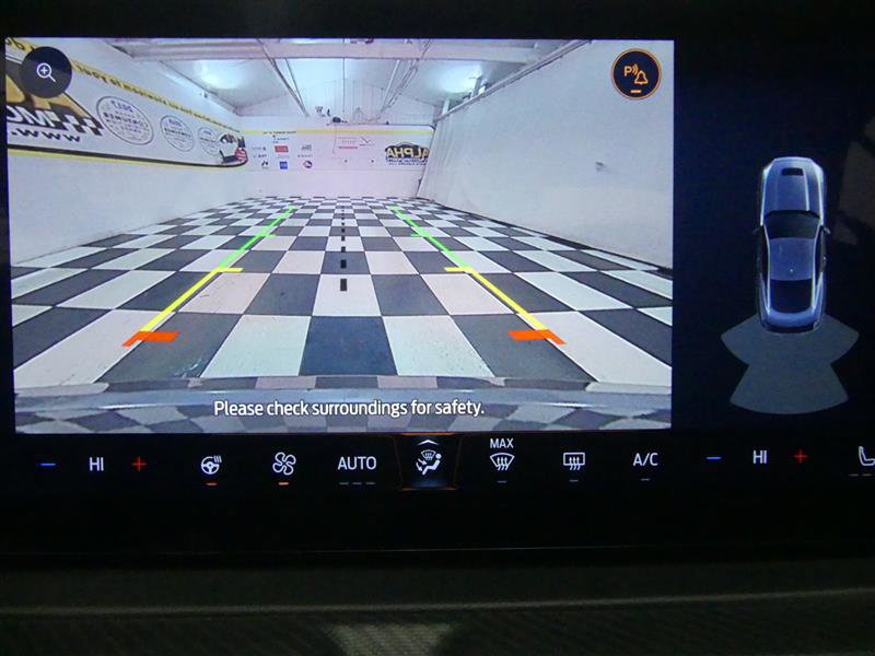 Used 2025 Ford Mustang Premium image 9