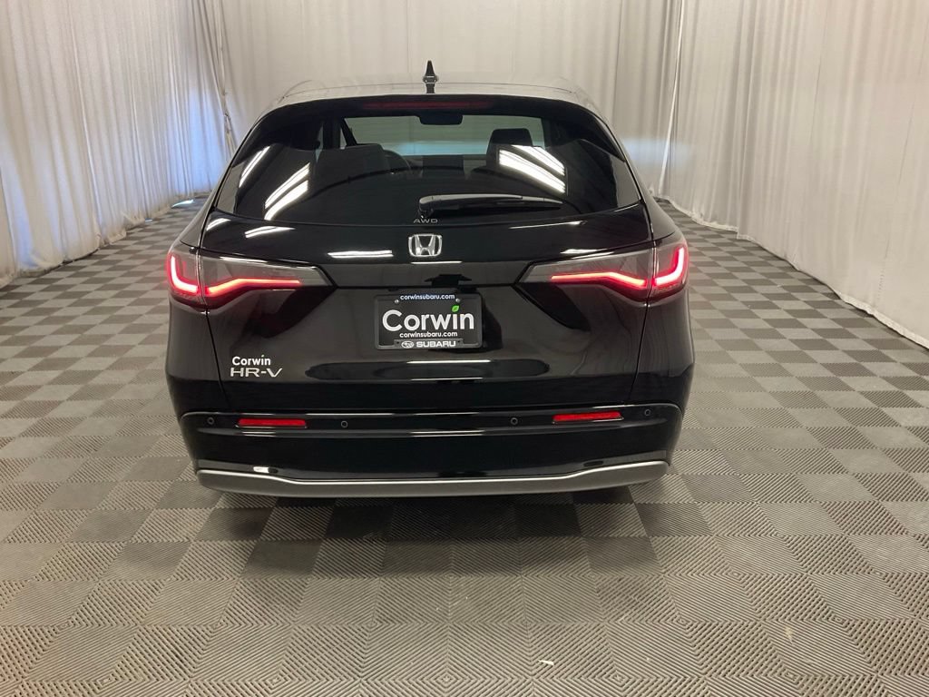 Used 2024 Honda HR-V EX-L image 5