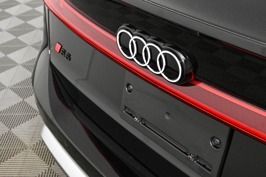 New 2025 Audi S6 e-tron Prestige AWD/4WD image 38