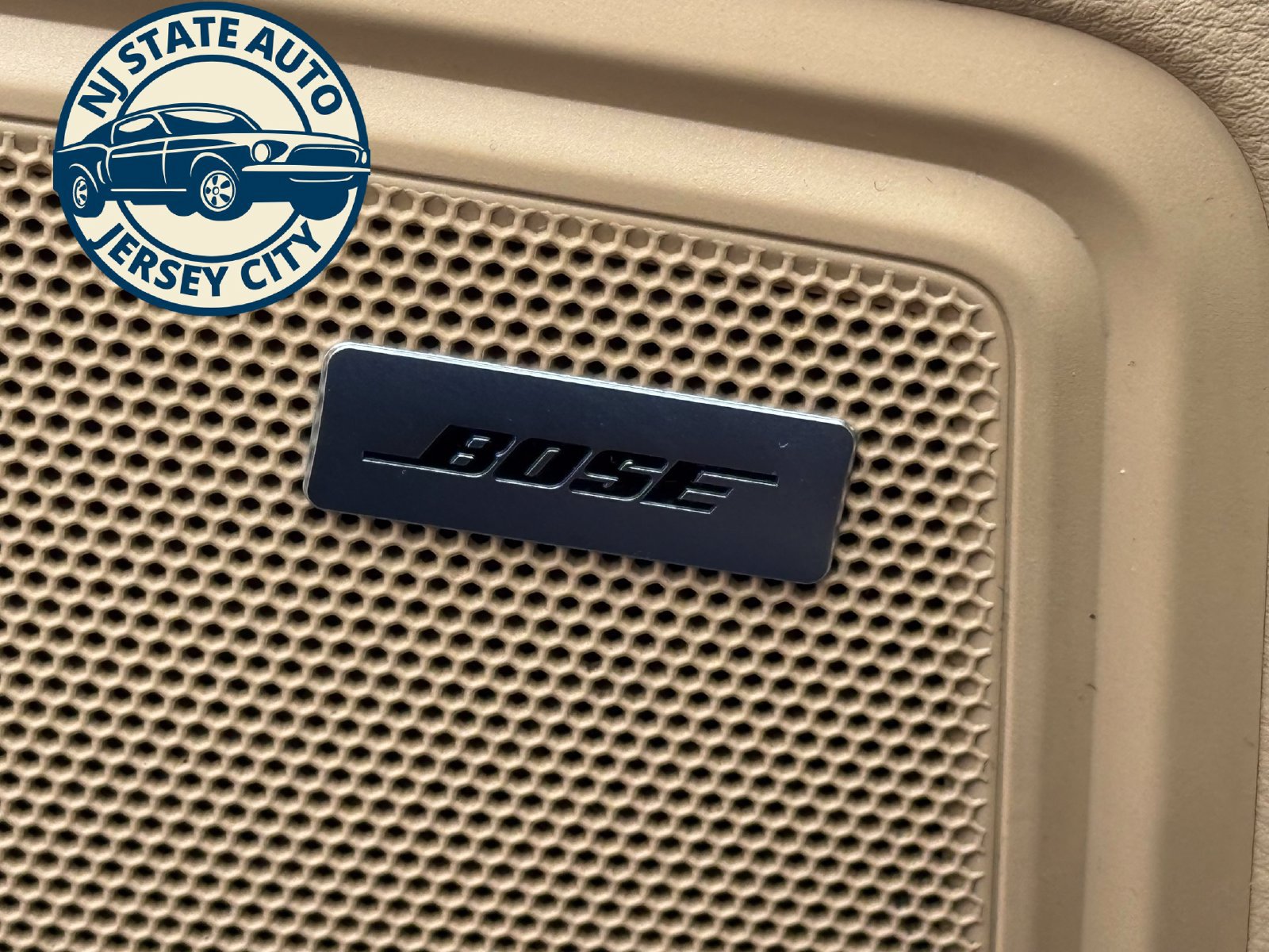 Used 2015 Porsche Macan S w/ Premium Package Plus AWD/4WD image 16
