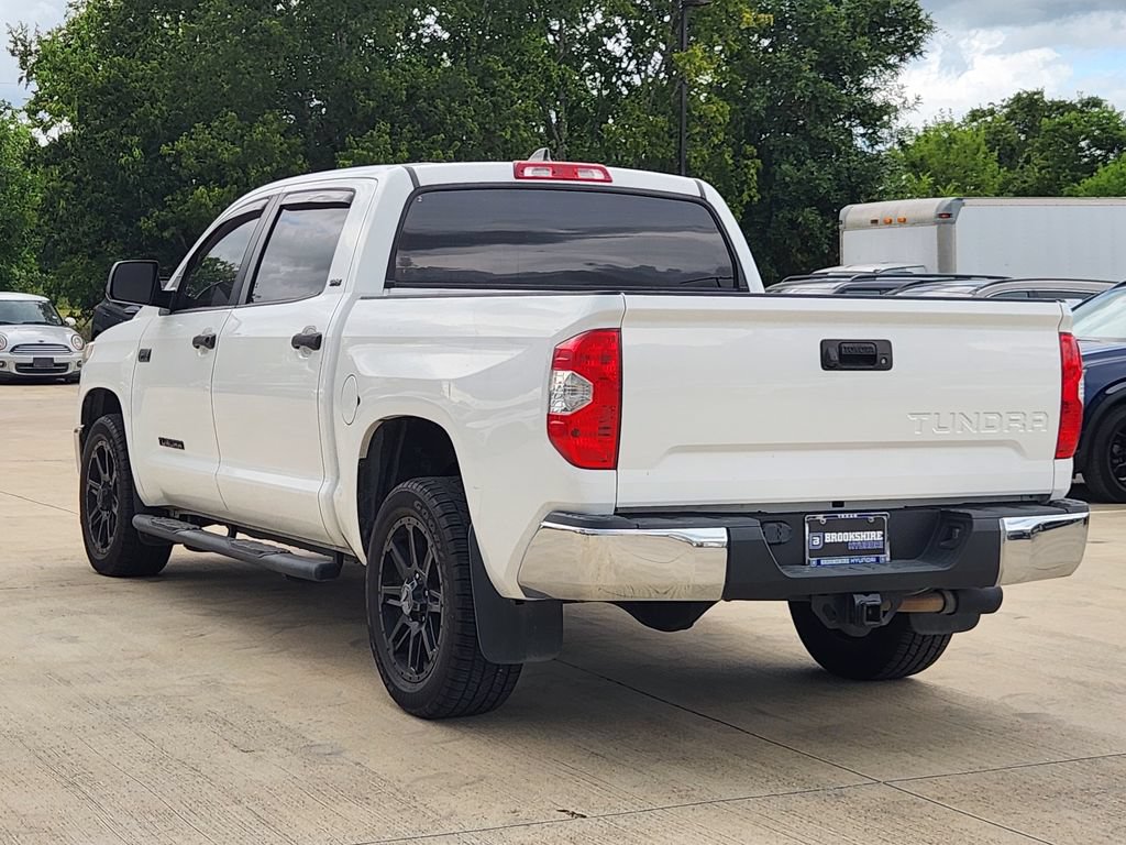 Used 2020 Toyota Tundra SR5 w/ SR5 Leather Package RWD image 9