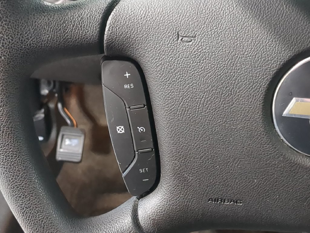 Used 2009 Chevrolet Impala LT FWD image 27
