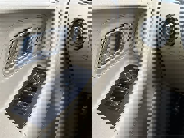 Used 2018 Ford Taurus SE image 15